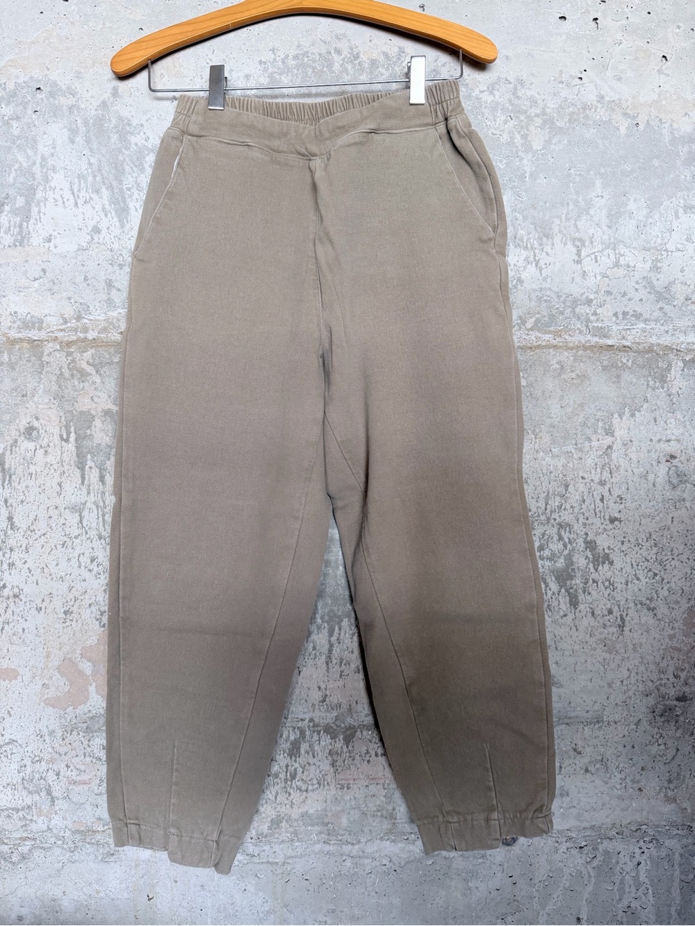 Casual Elastic-Waist Pants in Taupe